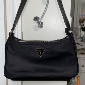 GUESS Little Bay Shoulder Bag